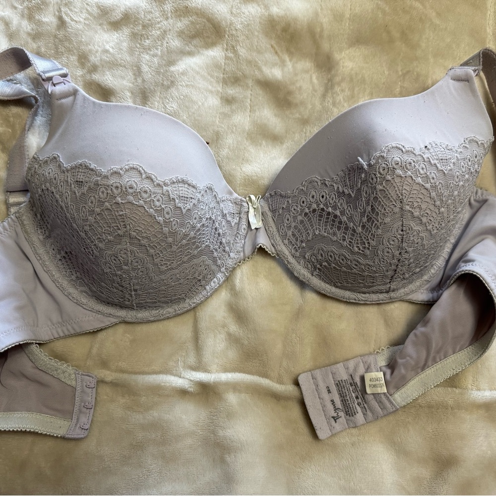 Lace Underwire thyme nursing bra in lilac